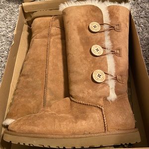 Women’s Tall Bailey Button UGGS